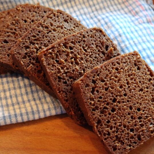 rye bread photo